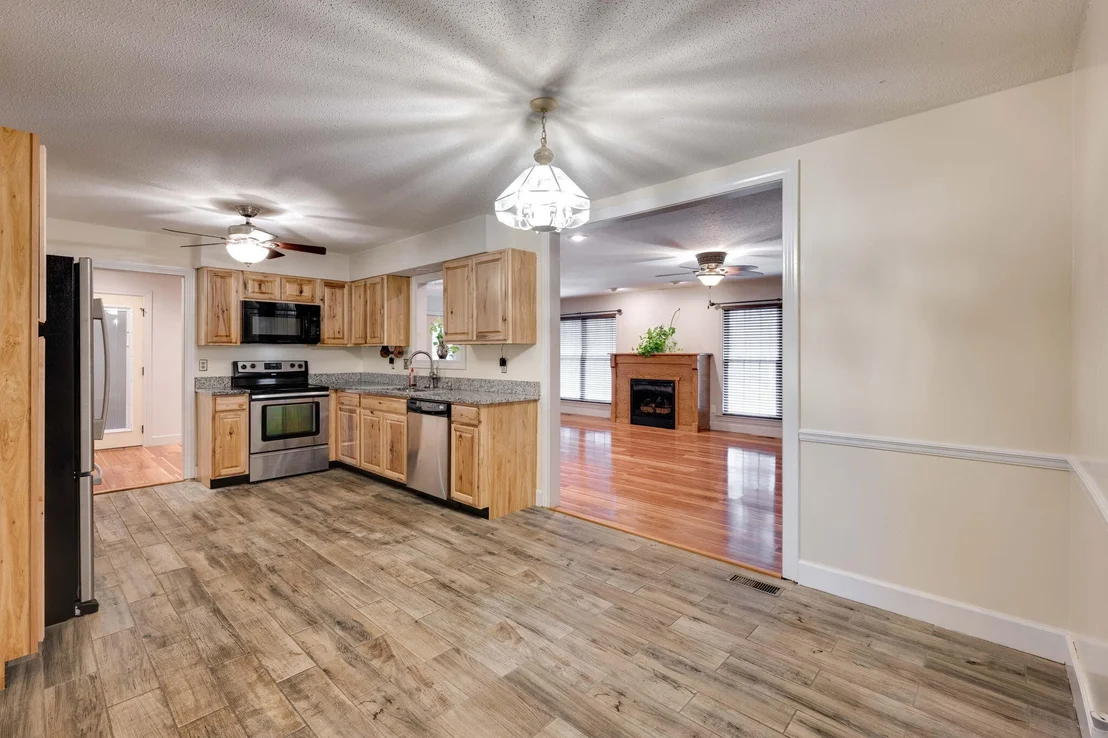 Photo of 102 Hobbs Ridge Road