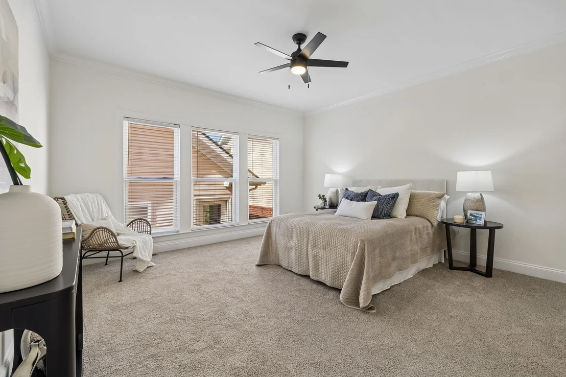 Photo of 126 Jasper Ave