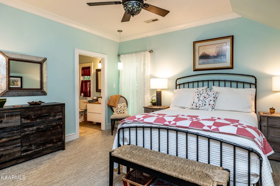 Photo of 118 Sunshine Way