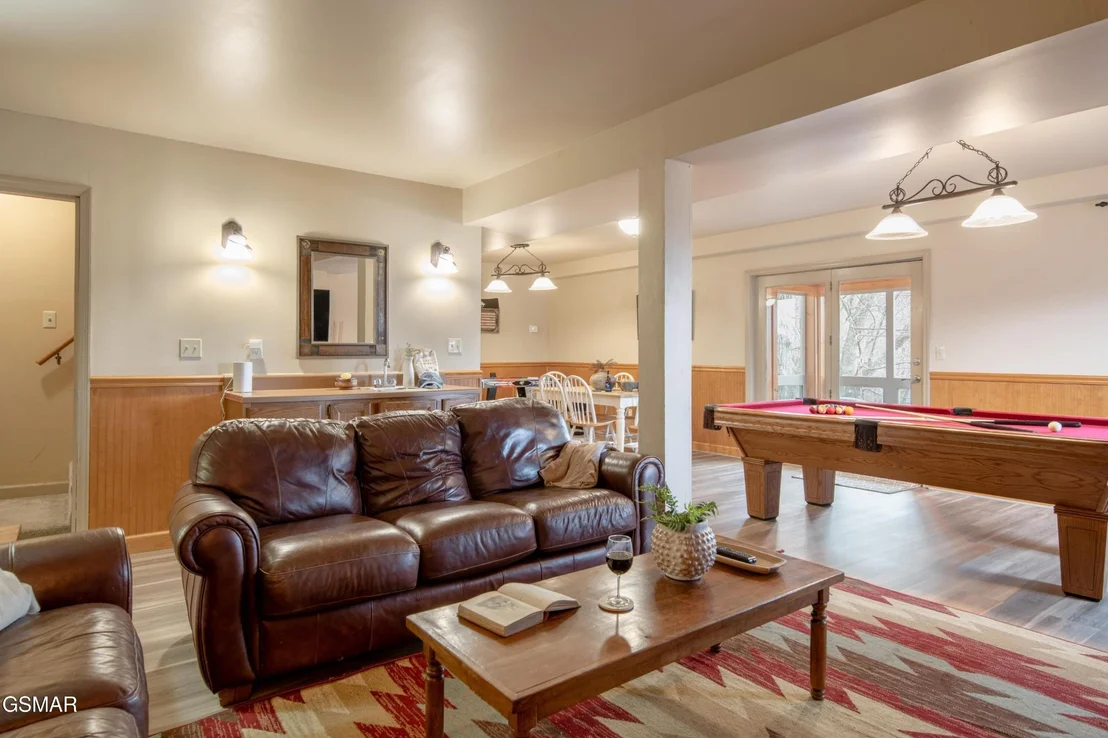 Photo of 2616 Sunset Circle