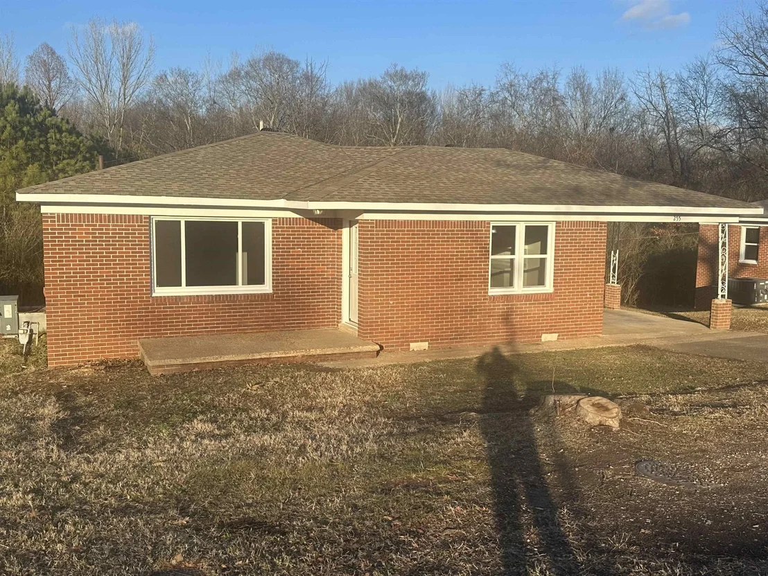 Photo of 180 Hardin RD