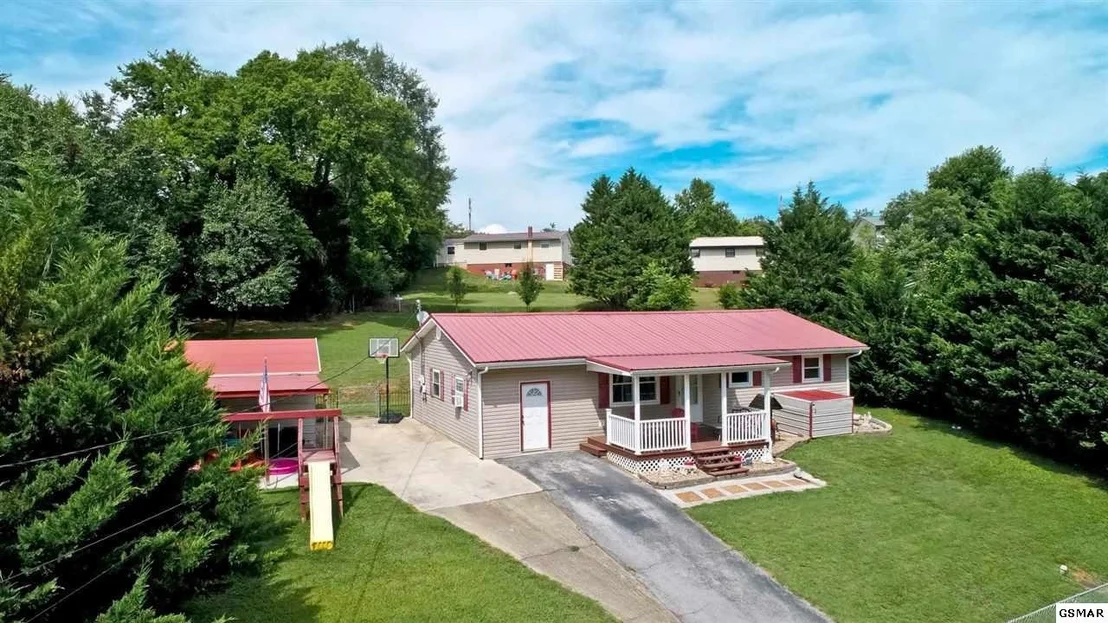 Photo of 418 Ann Circle