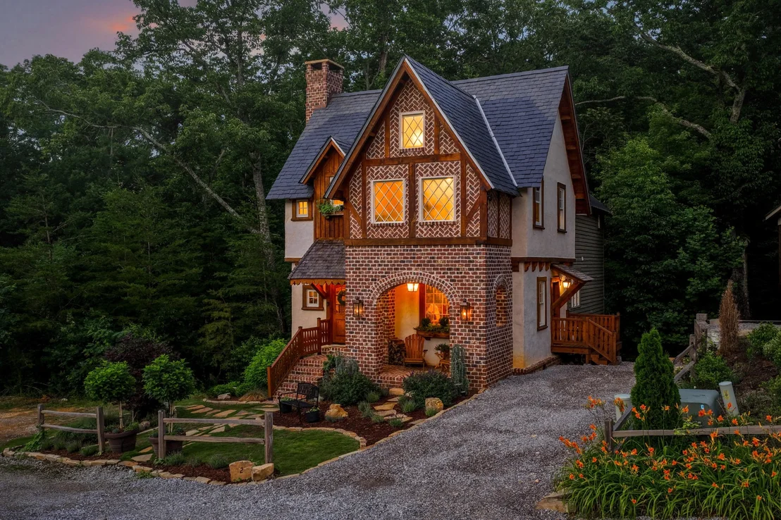Photo of 32 Lantern Cove Road