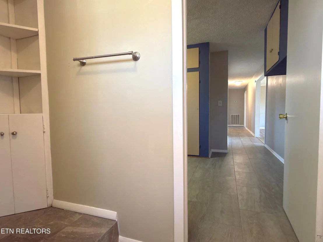 Photo of 1152 Dogwalk Rd