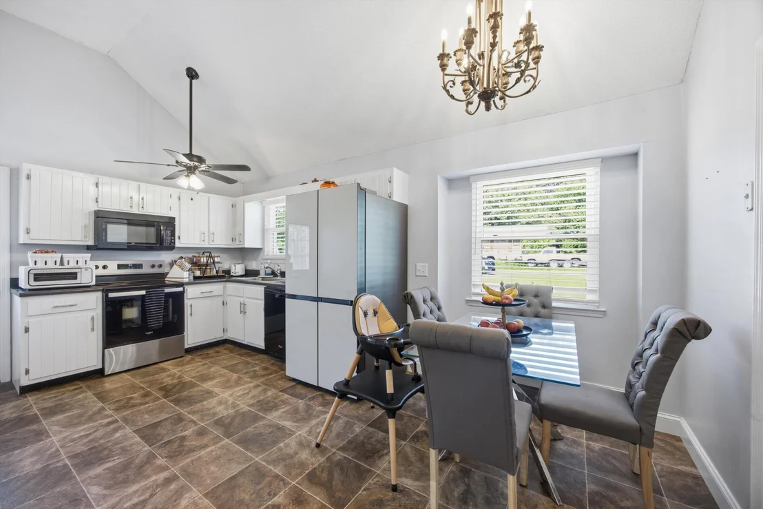 Photo of 36 Crest Circle