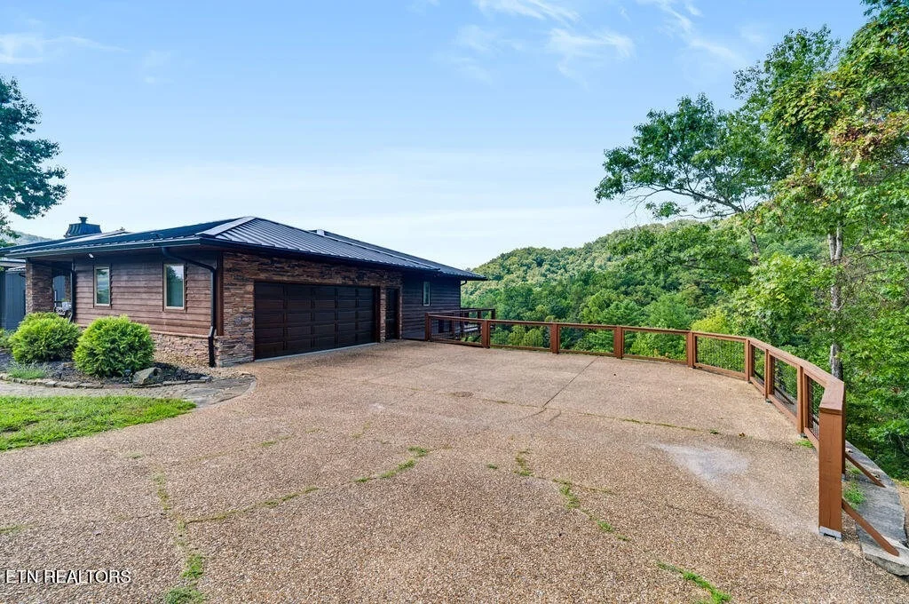 Photo of 1441 Mountain Ash Way