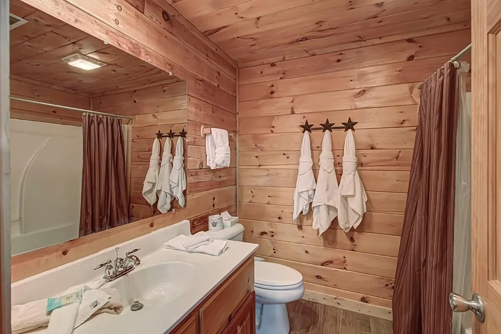 Photo of 1663 Little Cabin Loop