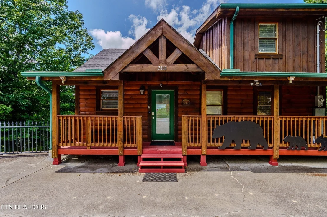 Photo of 2868 Pine Haven Drive