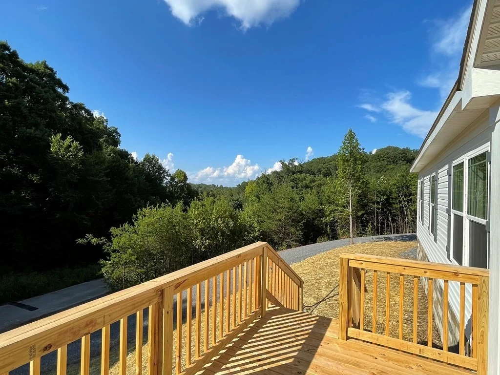 Photo of 1348 Bluets Road