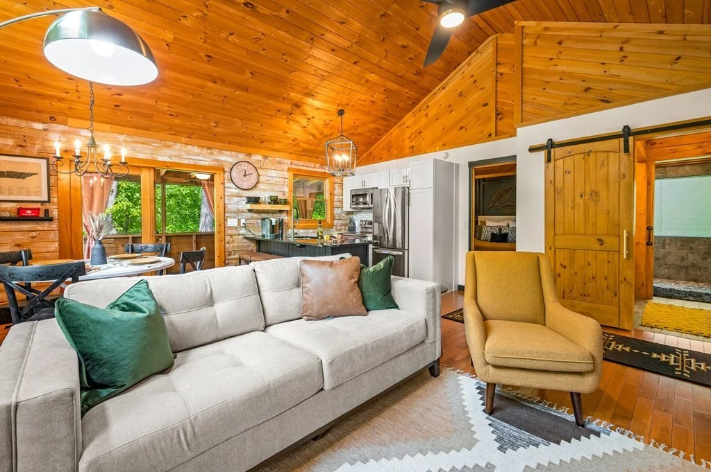 Photo of 2139 Silver Way
