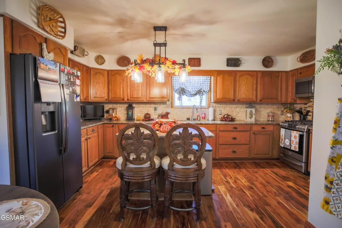 Photo of 3450 Valley View Road