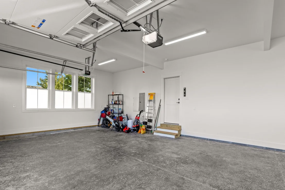 Photo of 925 Sunset Circle