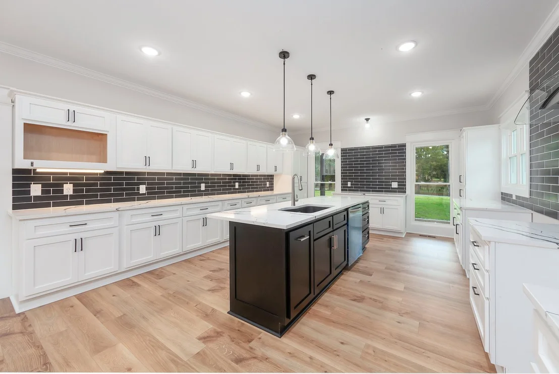 Photo of 250 Bascom Rd