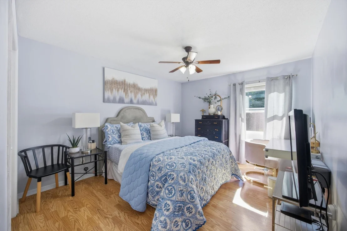 Photo of 36 Crest Circle