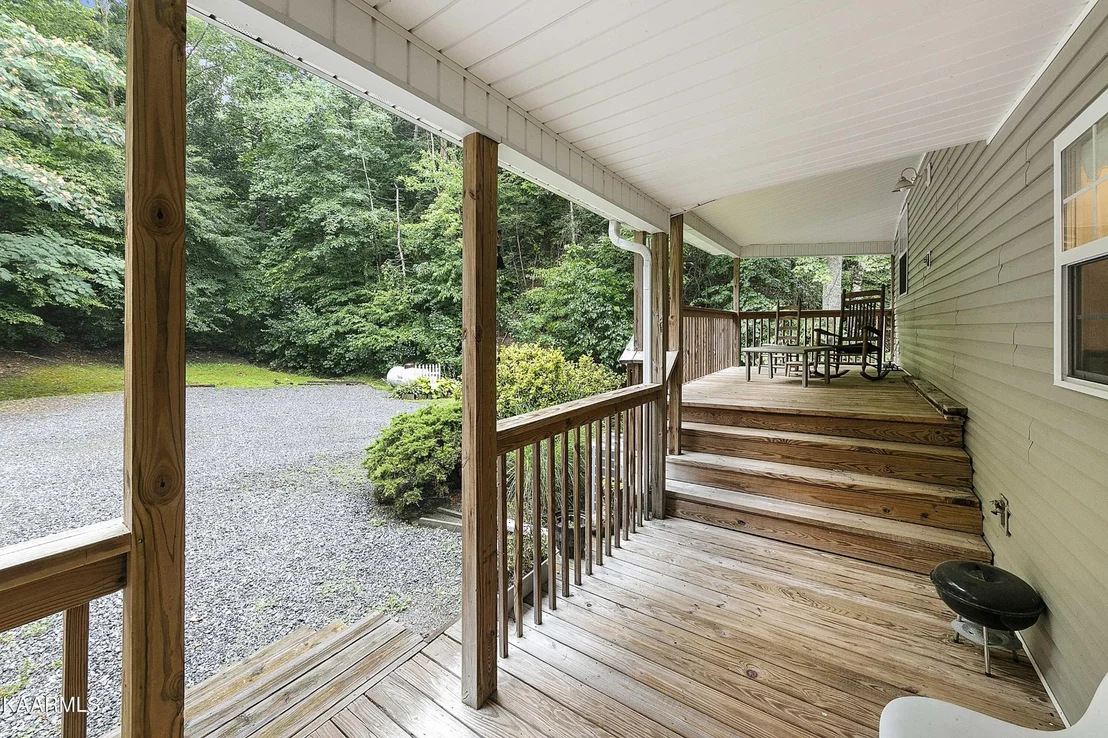 Photo of 3480 Lost Branch Rd