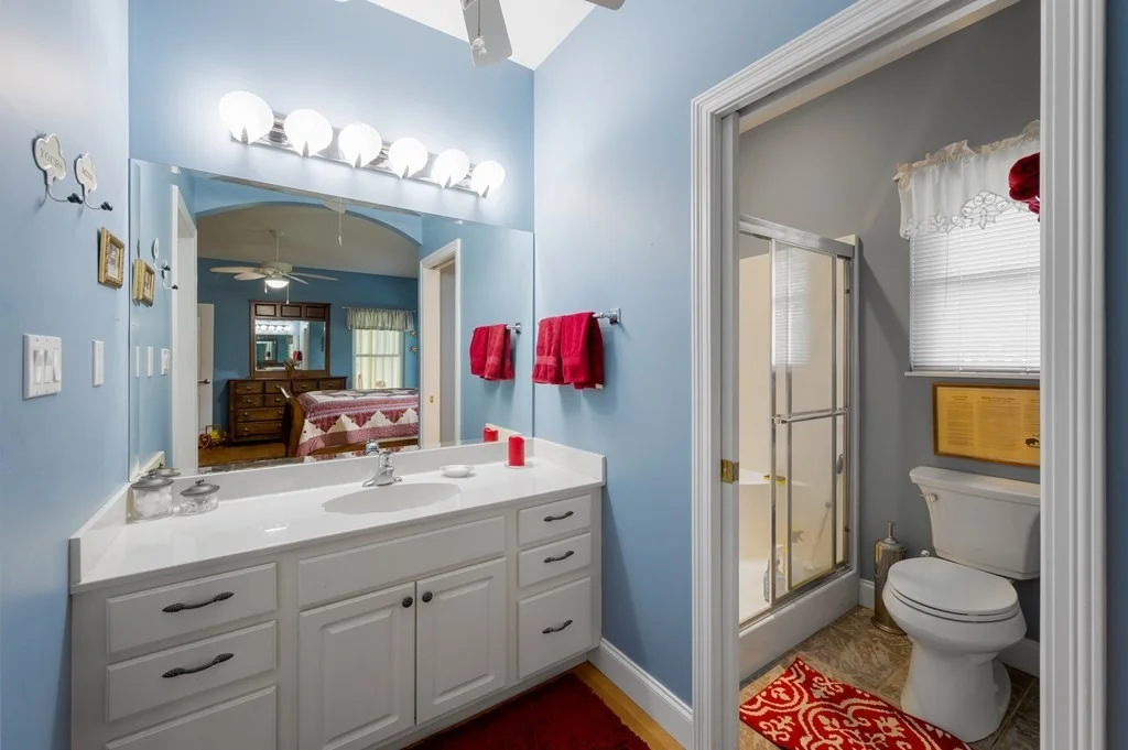 Photo of 2225 Meadowbrook Lane