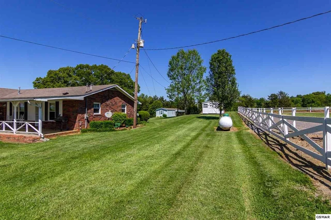Photo of 633 Johnson Road