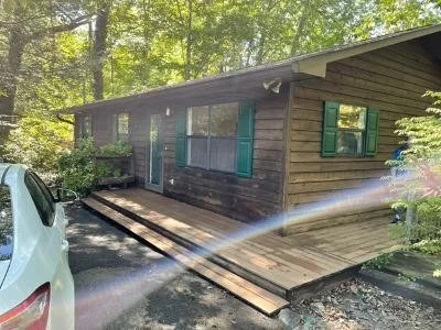 Photo of 624 Pinemont Drive