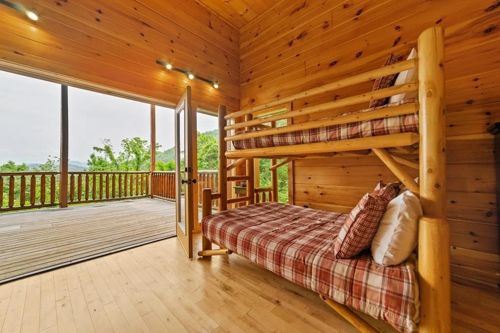 Photo of 2786 Overholt Trail