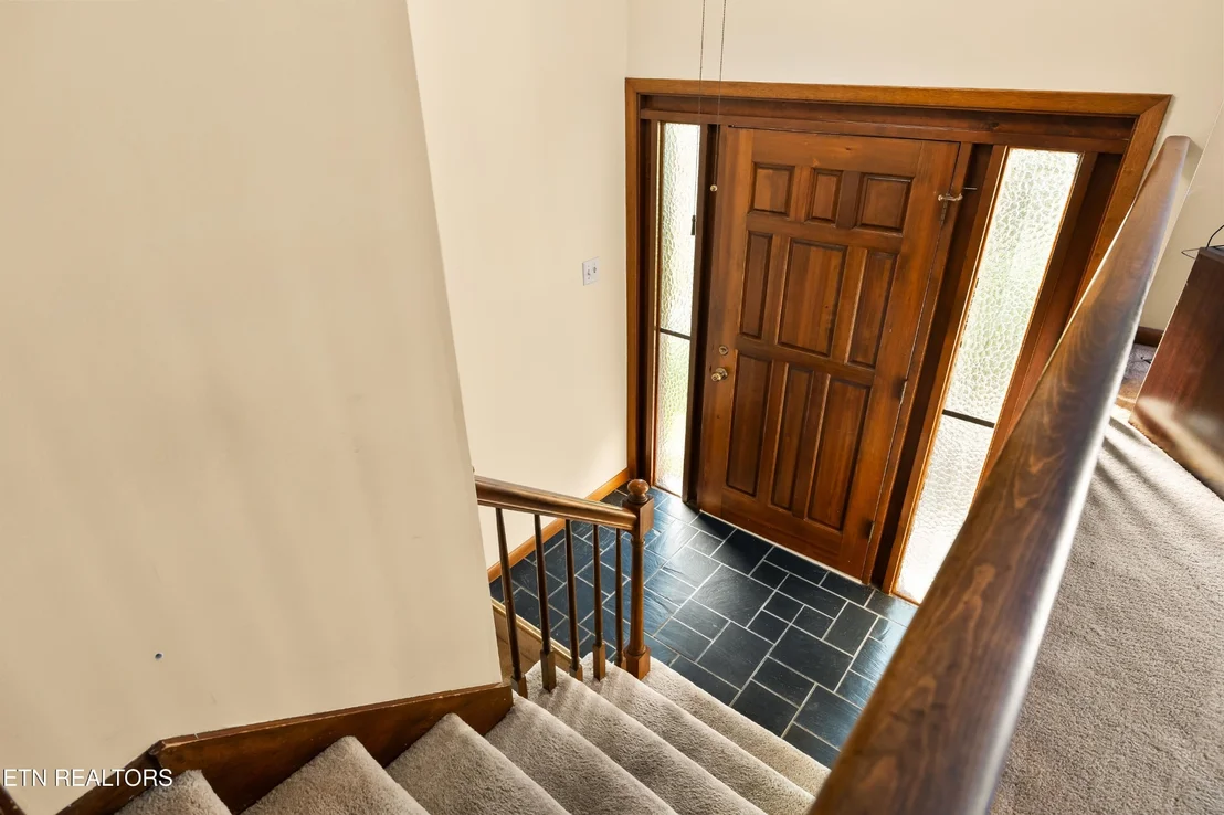 Photo of 936 Devon Circle