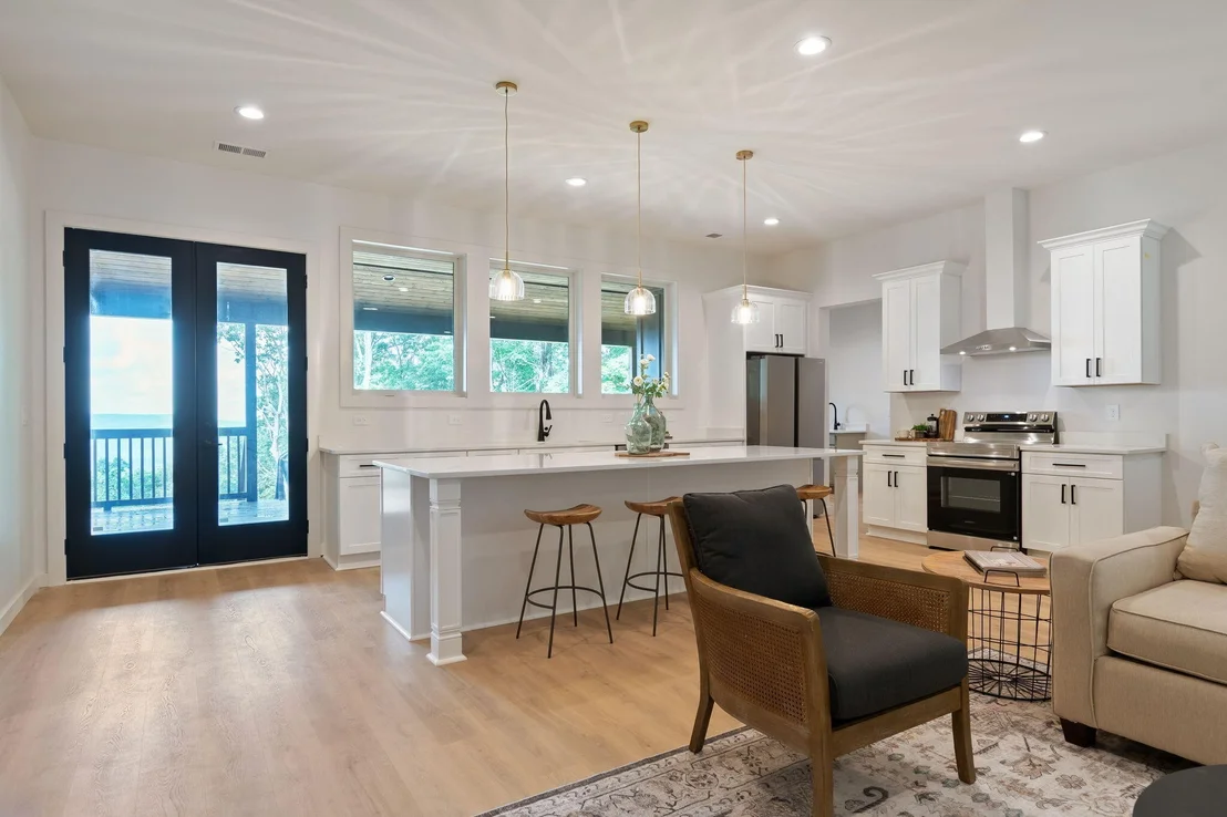 Photo of 900 Valley View Drive
