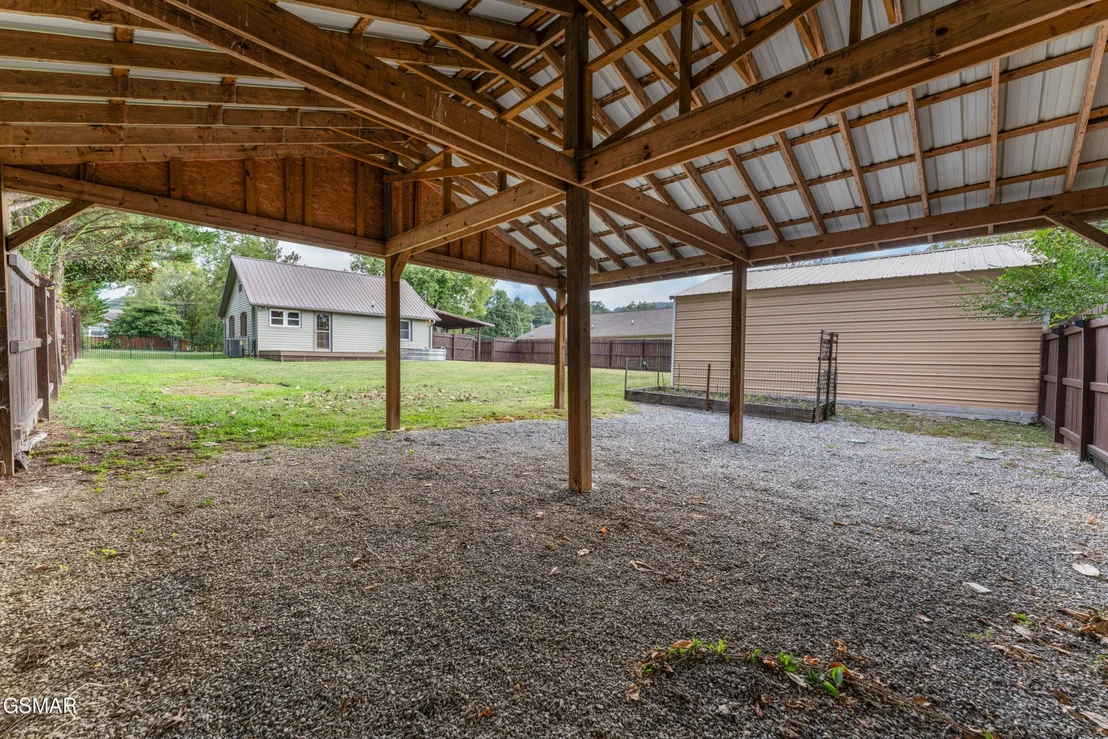 Photo of 310 Two View Road