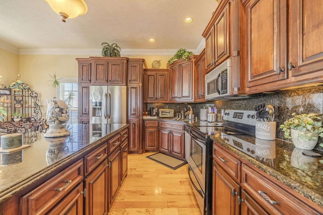 Photo of 320 SILVER WATER LN
