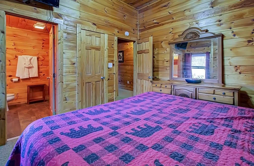 Photo of 1663 Little Cabin Loop