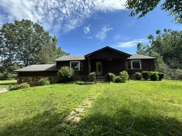 Photo of 658 COBBLESTONE DR