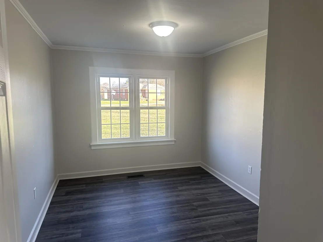 Photo of 180 Hardin RD