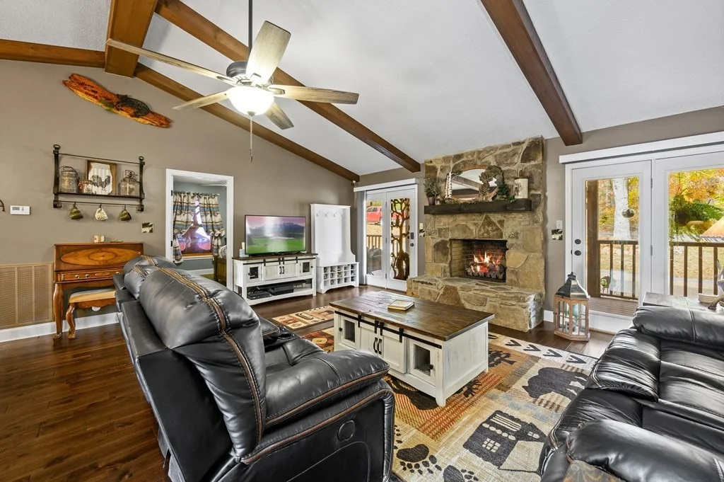 Photo of 3833 Saddle Brook Way
