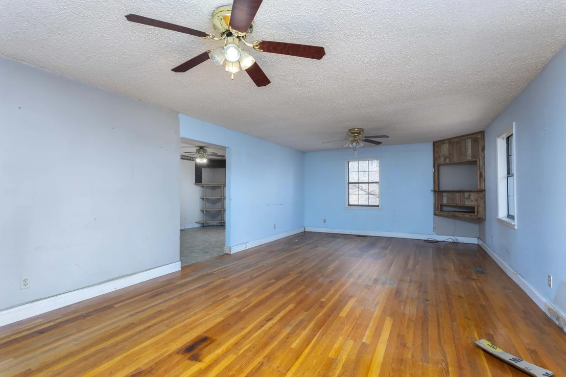 Photo of 617 Herron Road