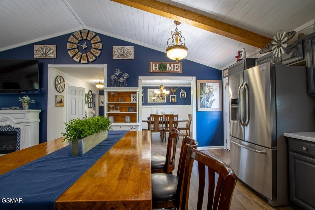 Photo of 430 Spicer Lane