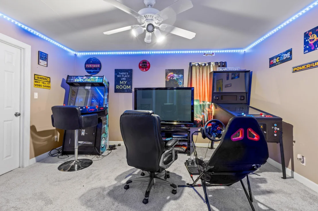 Photo of 7416 Splendid View Drive