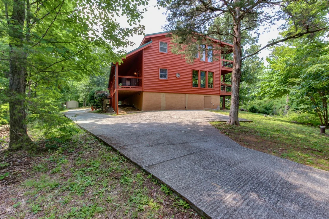 Photo of 1707 Ridgecrest Dr