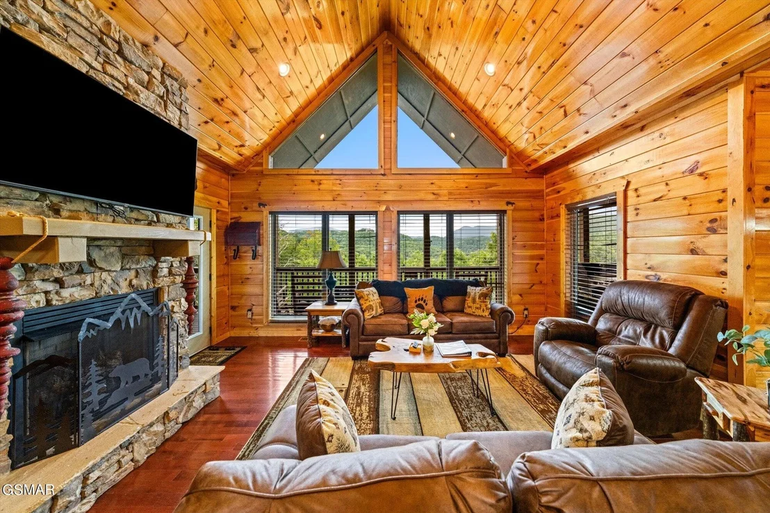 Photo of 4052 Ridgeback Ln