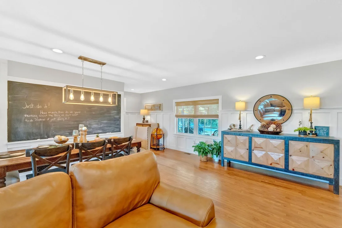 Photo of 1919 Riverview Circle