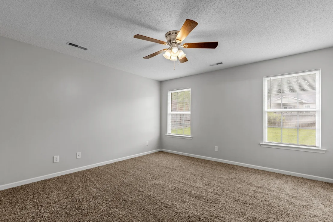 Photo of 44 Buckeye Lane