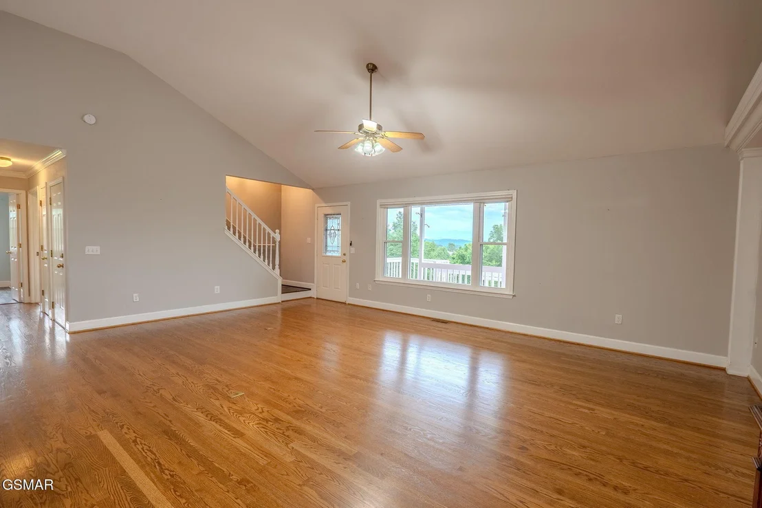 Photo of 1110 Hide Away Lane