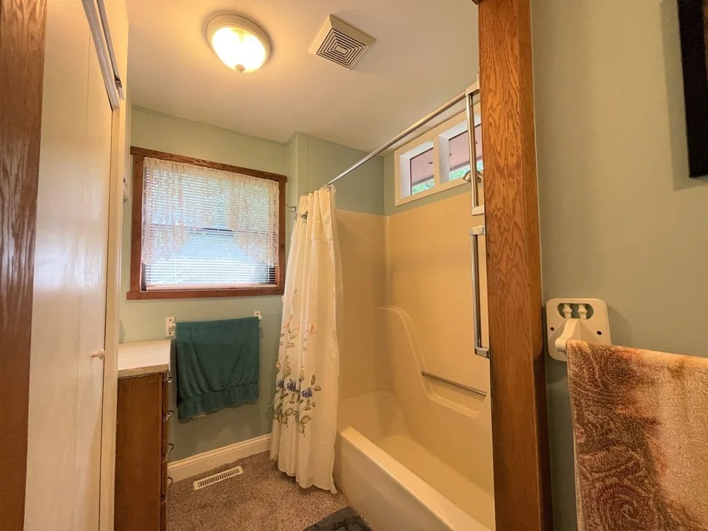 Photo of 1748 PAULAS HUSKEY Circle