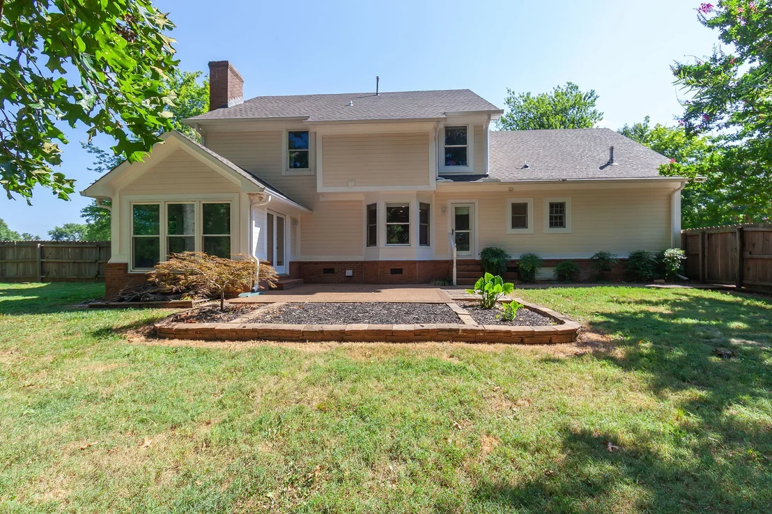 Photo of 465 Shadow Ridge Dr