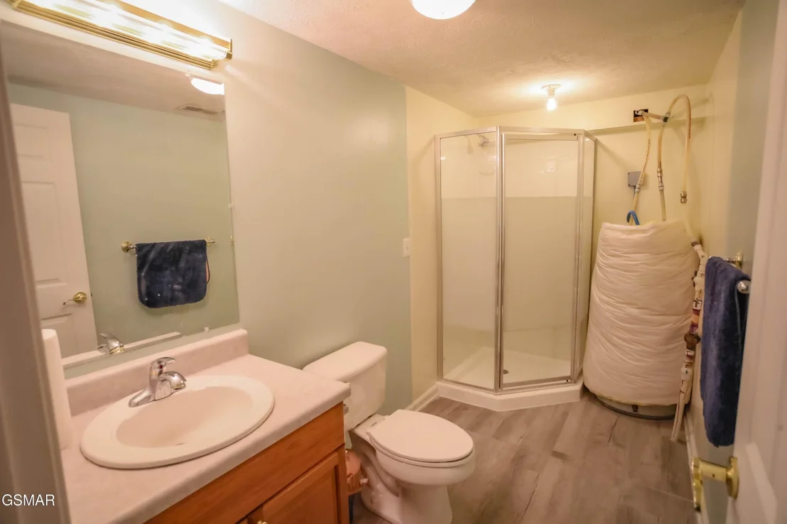 Photo of 820 Matthews Way