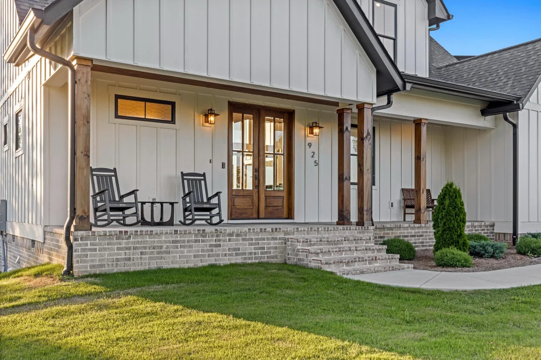 Photo of 925 Sunset Circle