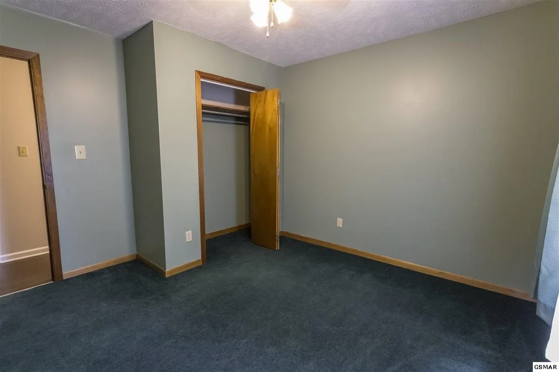 Photo of 2460 Amanda Lane