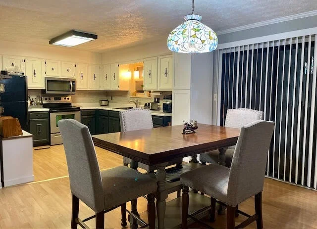 Photo of 417 Britton Drive