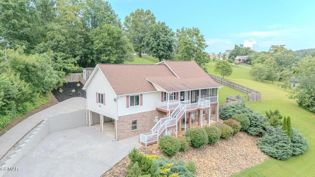 Photo of 1110 Hide Away Lane