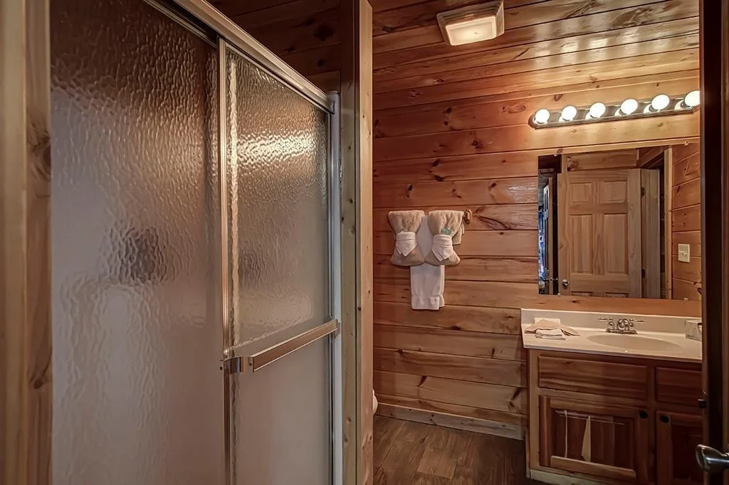 Photo of 1663 Little Cabin Loop