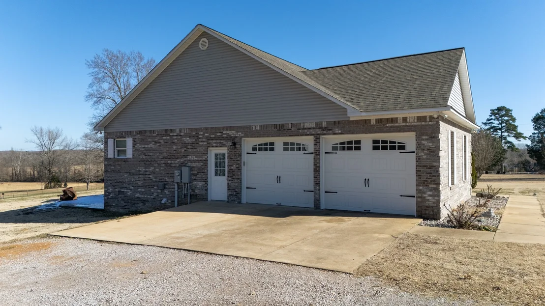 Photo of 320 Cobblestone Dr