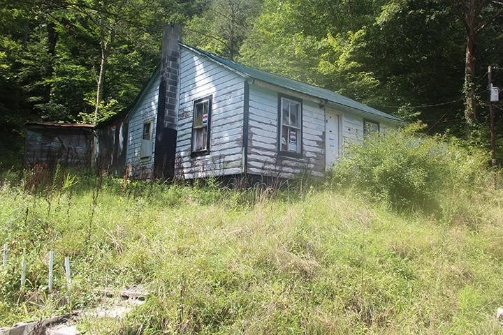 Photo of 479 Poor Valley Rd