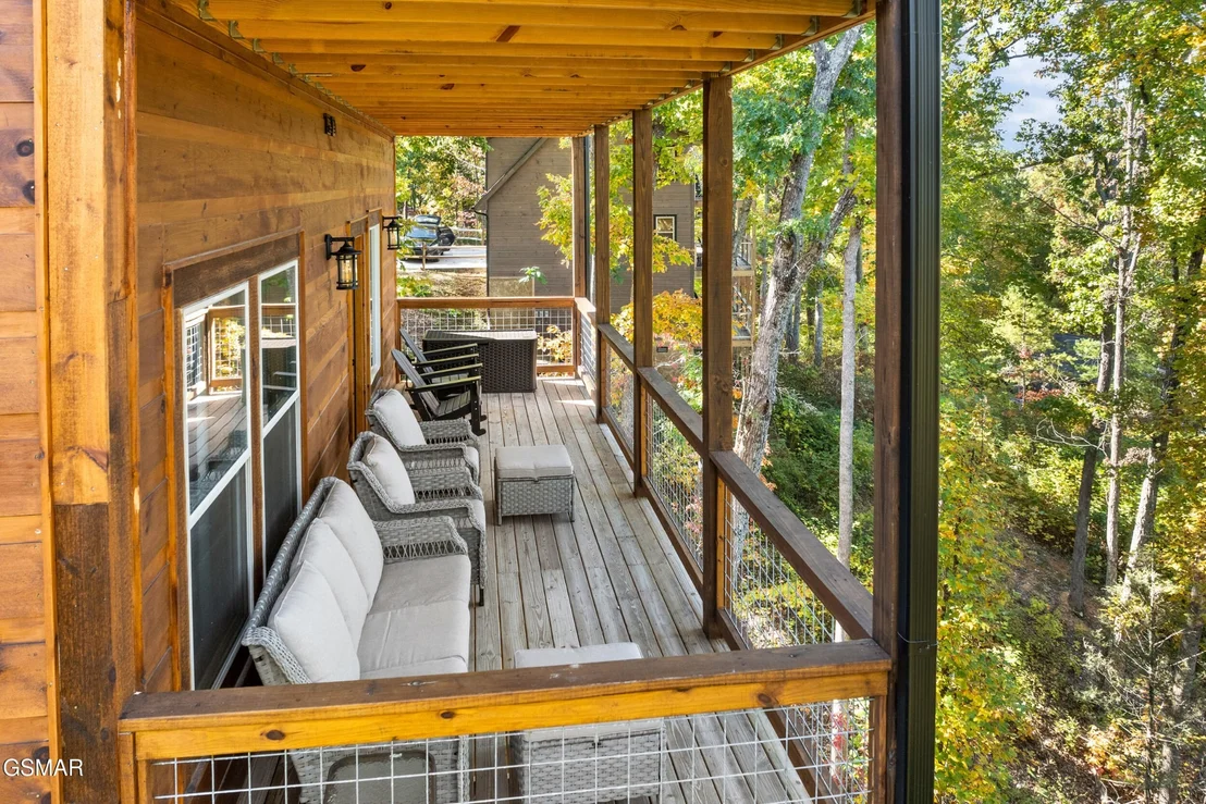 Photo of 2876 Pine Haven Drive